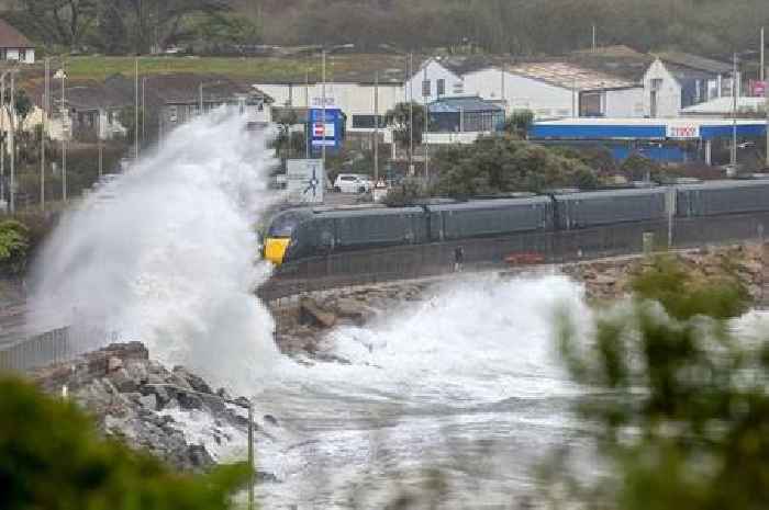 Met Office issues life-threatening red wind warning amid Storm Darragh