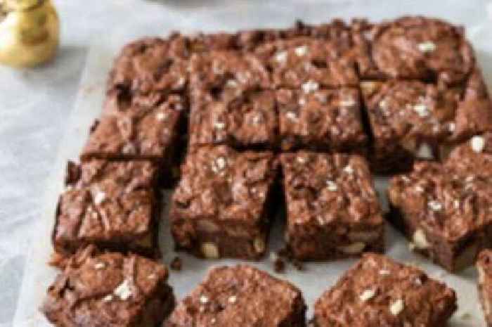 Nutritious pear and nut chocolate brownie recipe that is gluten-free and gut-friendly