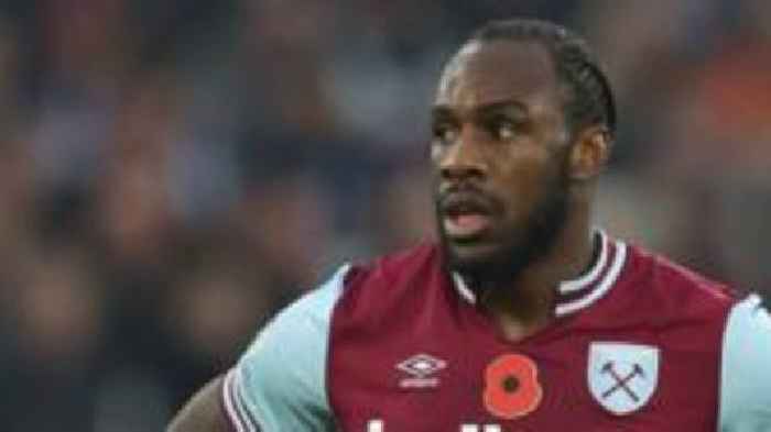 West Ham striker Antonio has surgery on lower limb fracture after crash