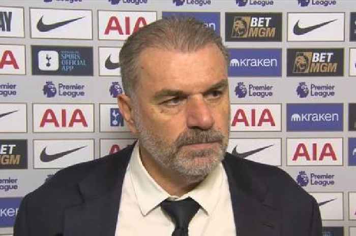 Ange Postecoglou hits back at Jamie Carragher fashion advice as Tottenham beat by Chelsea