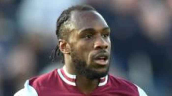 'A warrior & fighter' - West Ham wear Antonio shirts in support