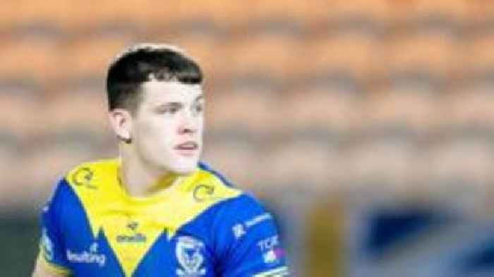 Warrington winger Thewlis signs new deal to 2028