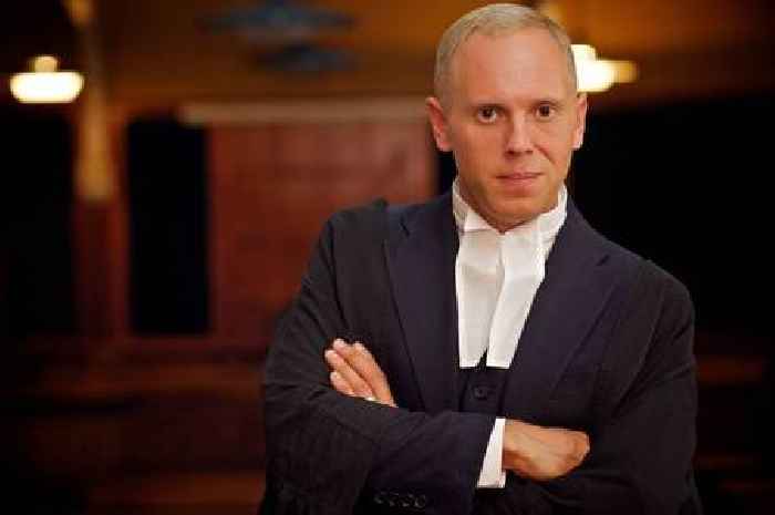 Judge Rinder slams passengers on packed train for having 'no manners'