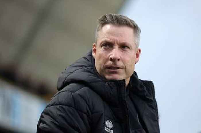 Championship boss Neil Harris quits Millwall barely 24 hours before massive game