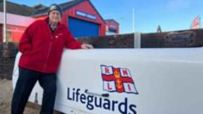 Tourism body 'putting fireworks before lifeguards'