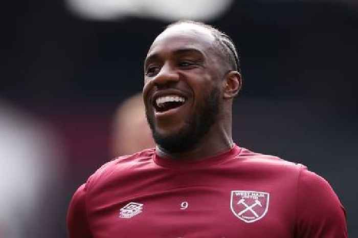 Nottingham Forest favourite Michail Antonio shares 'special moment' with West Ham team-mates