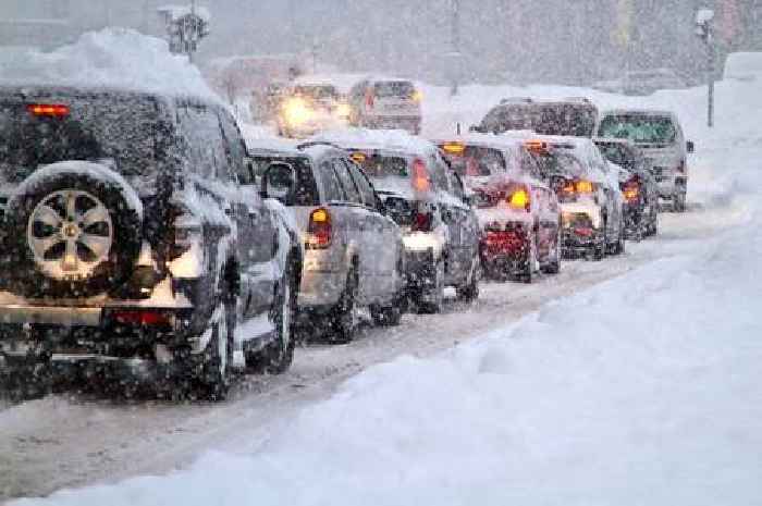 UK bracing for December snow storm as Met Office issues verdict on white Christmas