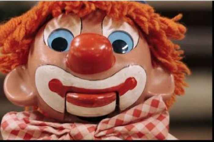 The Repair Shop fans 'scream out loud' as 'evil' clown puppet appears on BBC show