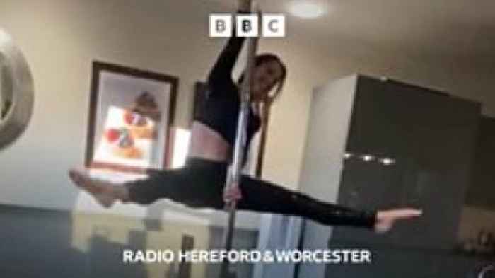 Bromsgrove pole dancers perform in care home