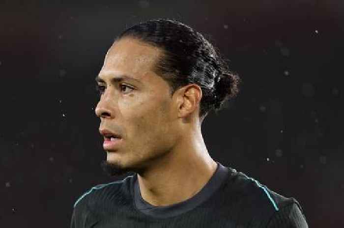 Virgil van Dijk makes honest Chelsea title admission as Liverpool and Arsenal watch on