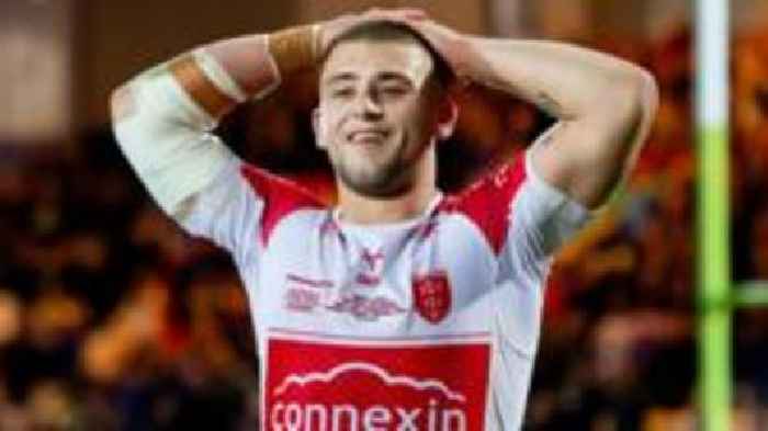 Hull KR un-retire number six shirt for Lewis