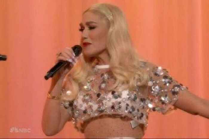 The Voice's Gwen Stefani walks off stage frustrated after missing lyrics in finale performance