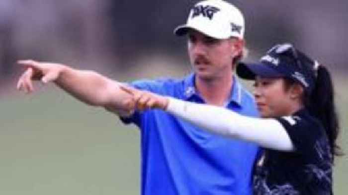 Tavatanakit & Knapp lead mixed PGA/LPGA Tour event