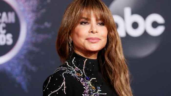 Paula Abdul settles lawsuit with former American Idol producer