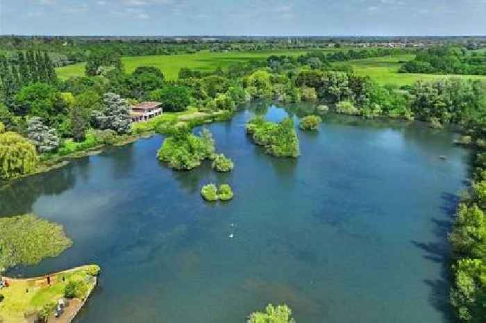 Cambs fixer upper house that comes with 9 acres of land and its own lake up for sale