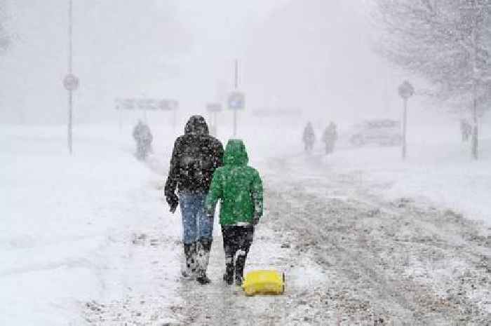 Have your say! The Met office predicts snow next week, how would a white Christmas affect your plans?