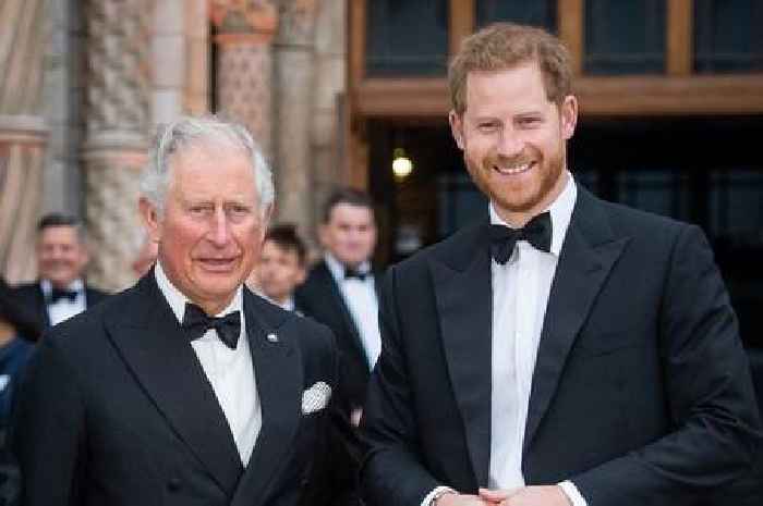 Prince Harry 'sends telling message to King Charles in Christmas card'