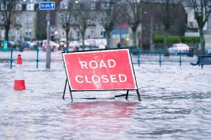 Scots issued with flood warning as wild winter weather to cause havoc before Christmas