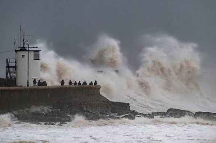 Met Office issues 17-hour weather warning for Wales with 60mph winds