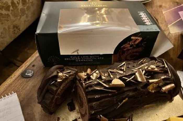 I tried Christmas Yule logs from Sainsbury's, Asda, Aldi and Tesco and found the two best boxes