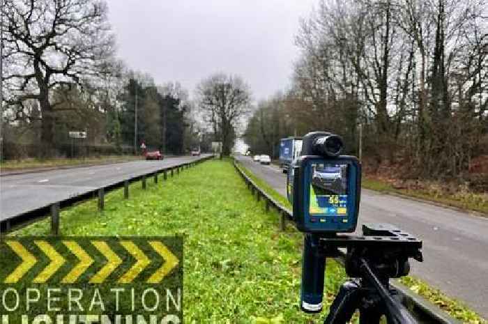 Drivers on 'danger' A34 stopped at Trentham Monkey Forest