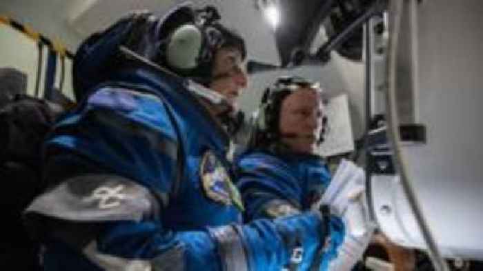 Nasa astronauts Butch and Suni's homecoming delayed again