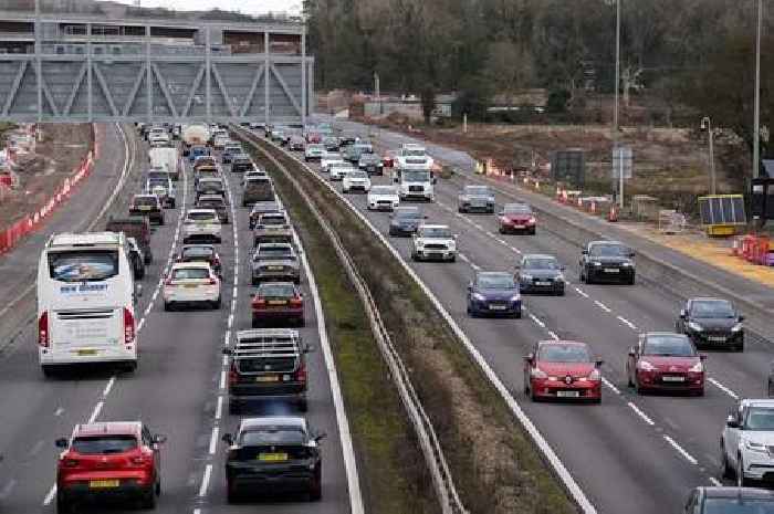 Busiest days on the road for UK drivers revealed as mass Christmas getaway begins