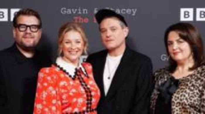 Gavin & Stacey stars reunite for last time at finale premiere