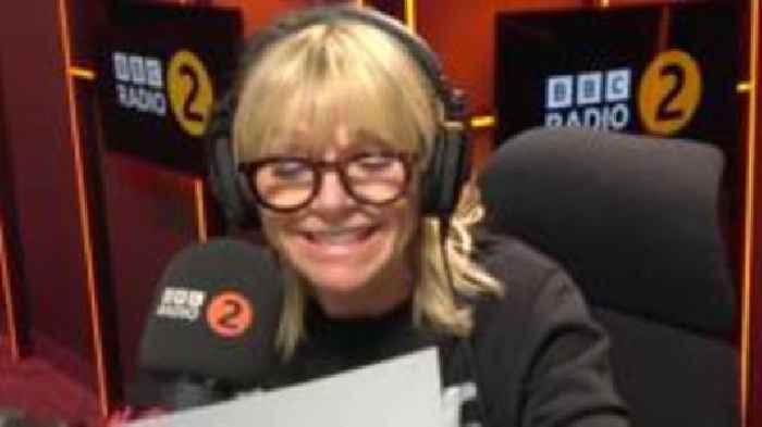 Zoe Ball signs off from final Radio 2 breakfast show