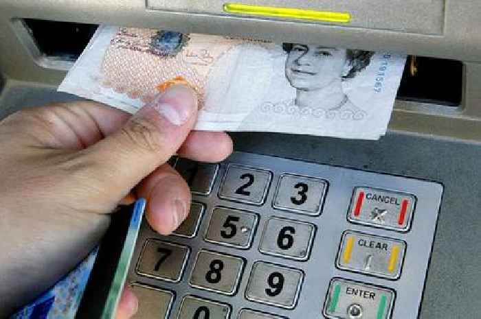 Millions of people spot extra £10 in their bank account and this is who gets it