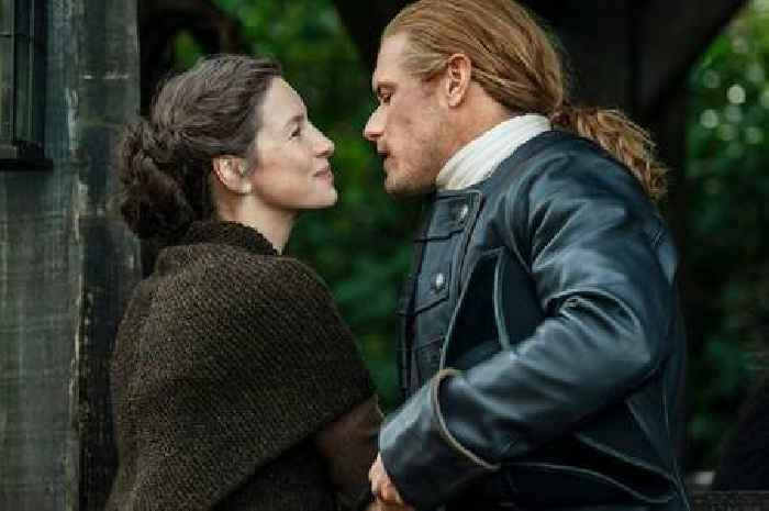 Outlander fans ‘in hysterics’ as Sam Heughan slams Claire’s decision after Jamie’s ‘death’