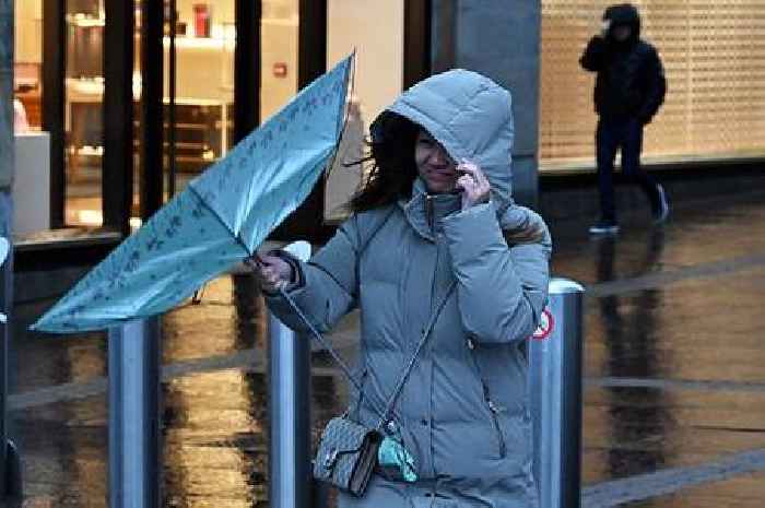 Scotland facing 'unsettled' weather on Christmas weekend as wind warnings comes into force