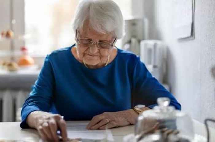 State pensioners urged to act before 11:59pm tonight or lose £300 each