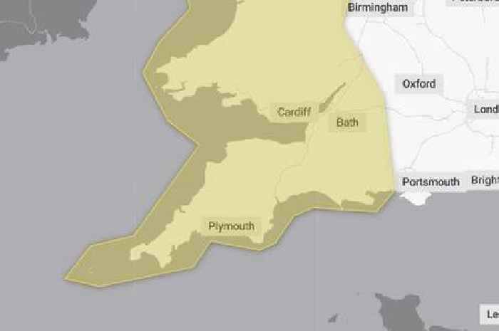 Weather warnings issued for strong winds as 70mph winds set to batter South West