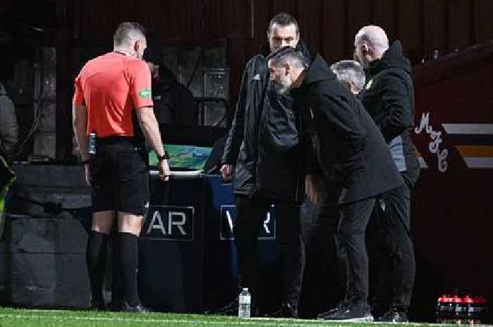 Raging Stuart Kettlewell reveals inside tip from Kilmarnock bench over Dan Casey red card that proved WRONG