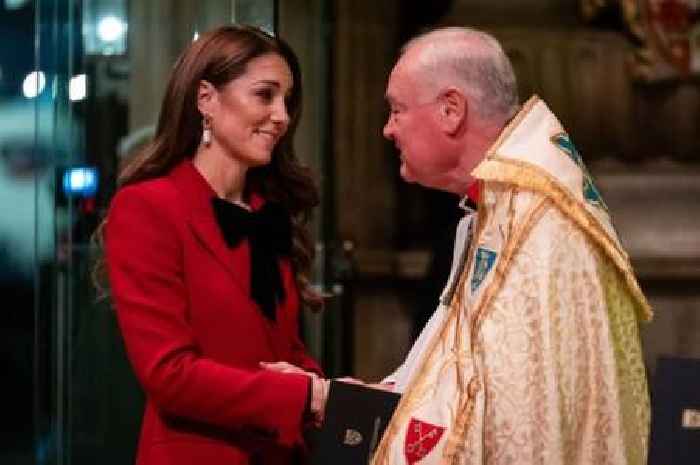 Kate Middleton leaves little-known royal touched with invite after family tragedy