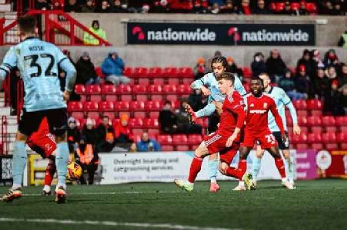 Grimsby Town's unbeaten away run brought to an end by Swindon Town