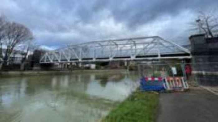 Christmas reopening for bridge shut for three years