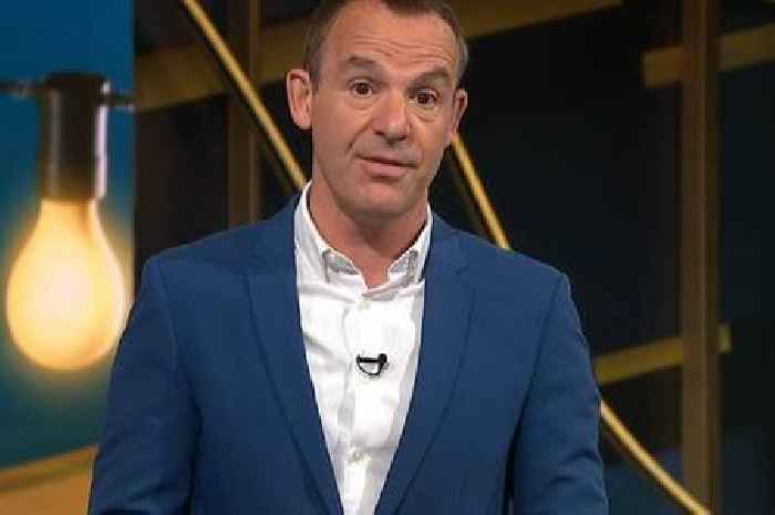 Martin Lewis issues urgent warning to shoppers ahead of Christmas Day