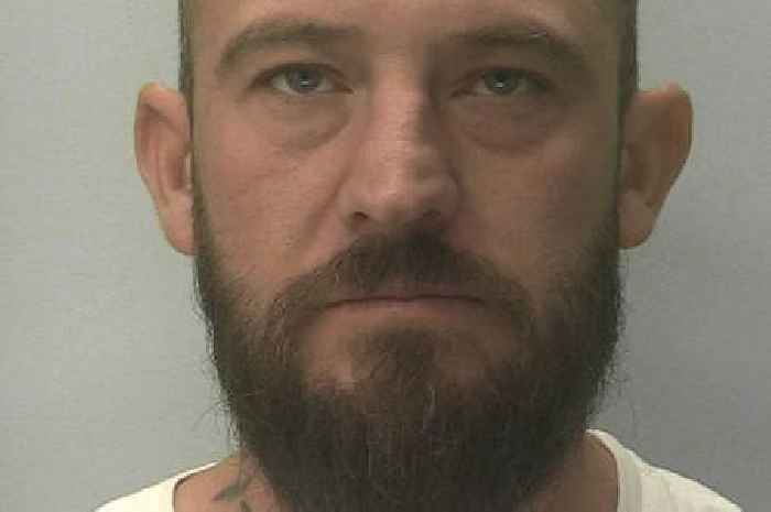 Live police warning: Do not approach wanted Axminster man