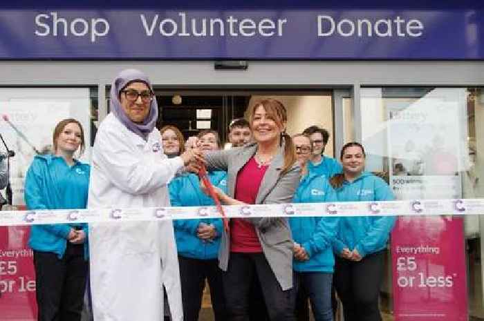 Brave Neilston mum in remission from breast cancer opens superstore dedicated to saving lives