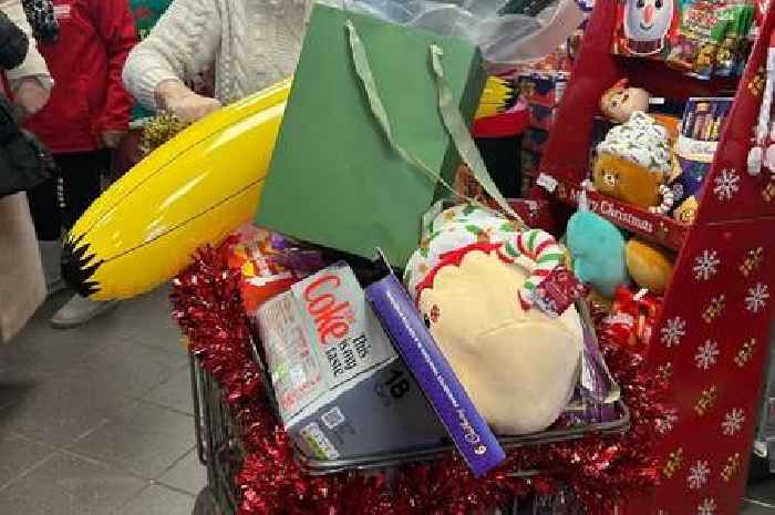 Eighty-two-year-old Santa spreads Christmas joy in Cumbernauld trolley dash