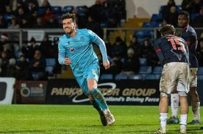 Oisin Smyth lifts lid on St Mirren training ground routine that led to Christmas cracker