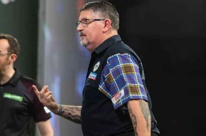 The real reason behind Gary Anderson's World Darts Championship shocker as star kept agonising injury under wraps