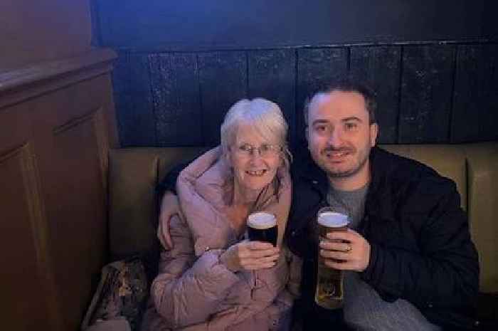 Mum, 73, and son banned from pub quiz for 'offensive' team names