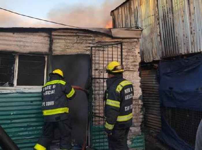 News24 | 'I'm not looking forward to this Christmas': Masiphumelele fire victims count their losses