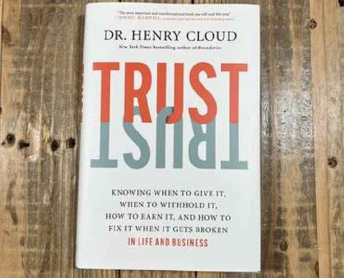 News24 Business | BOOK REVIEW | Lessons from leaders in when to trust