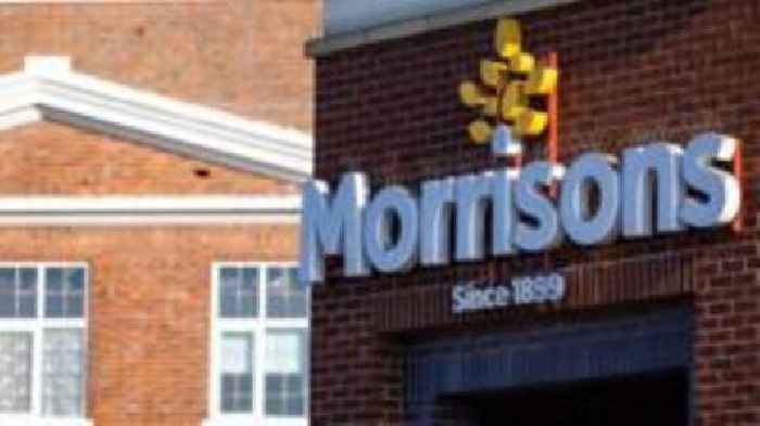 Morrisons Christmas delays extend to second day