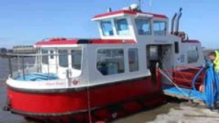 Popular ferry 'grounded until February' over fault