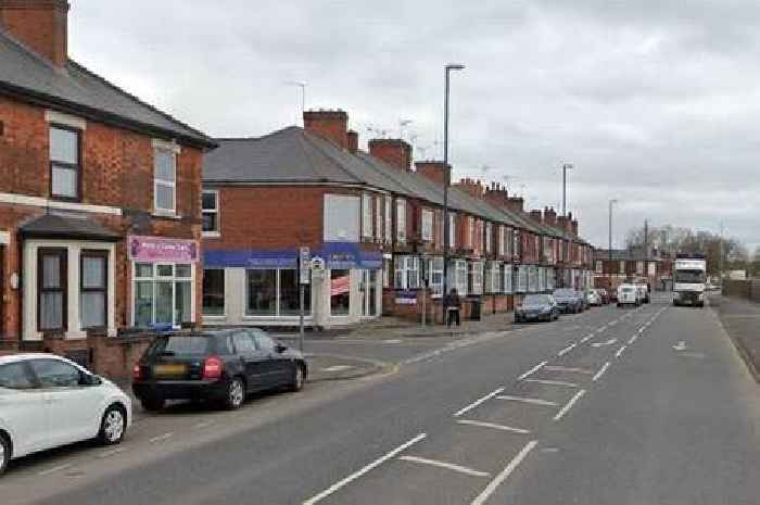 Police hunt for man who threatened woman in Derby street